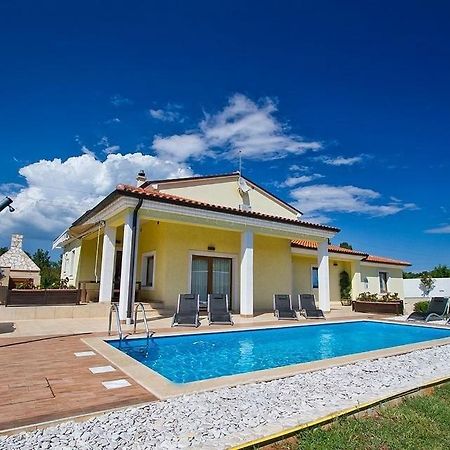 Villa Maggie Šišan Rum bild