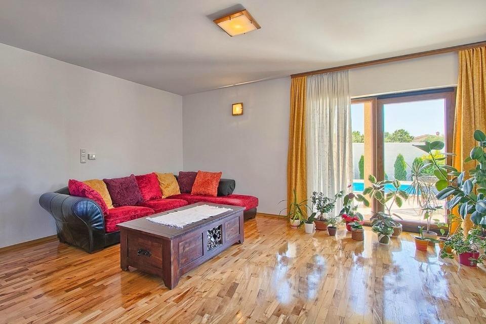 Villa Maggie Šišan Rum bild
