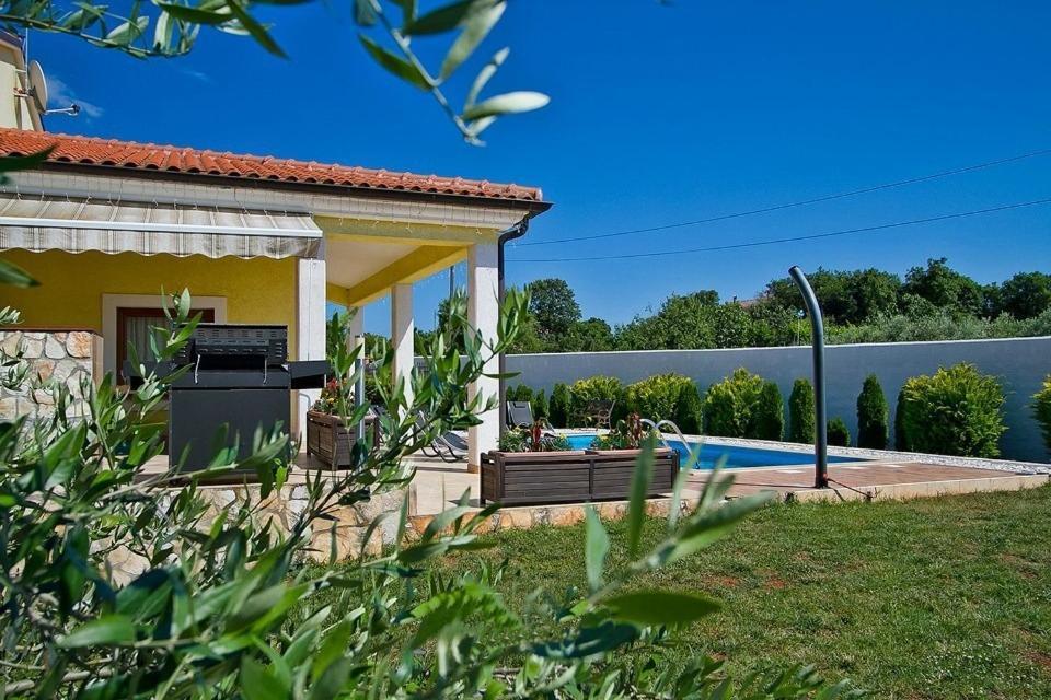 Villa Maggie Šišan Rum bild